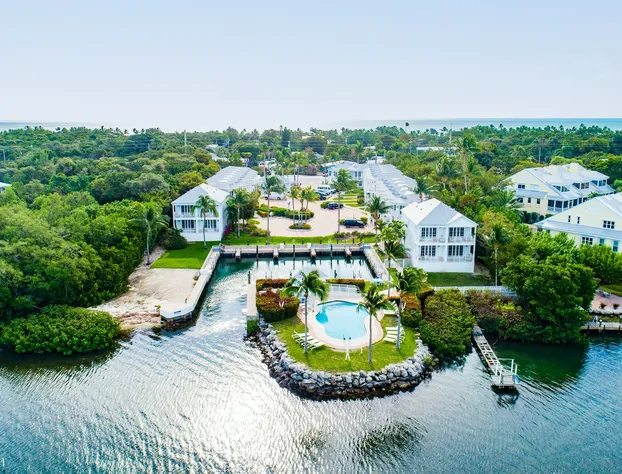 Bayside Villas by Islander Resort hotel detail image 1