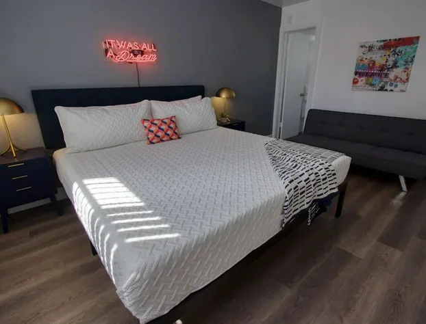 Suites at 23 Palms By RocketStay hotel detail image 1