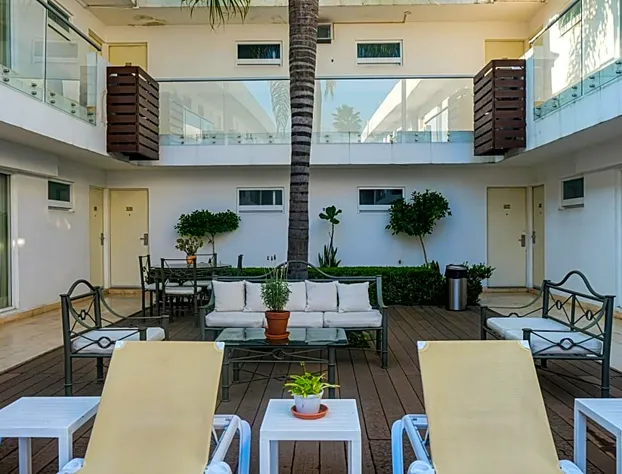 Hotel St George hotel detail image 3