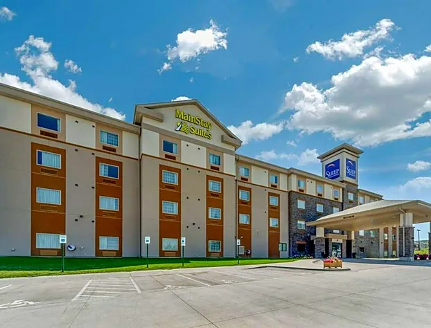 Sleep Inn & Suites Lincoln University Area hotel detail image 2