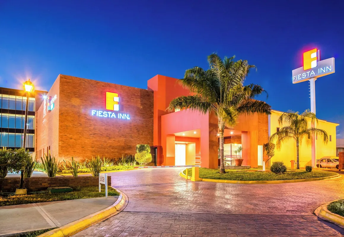 Fiesta Inn Monterrey La Fe hotel hero