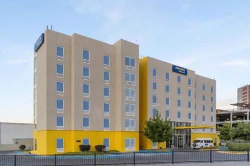 City Express by Marriott Chihuahua hotel hero