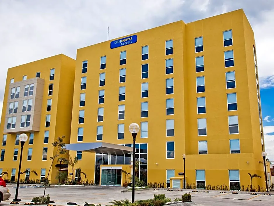 City Express by Marriott Salamanca hotel hero