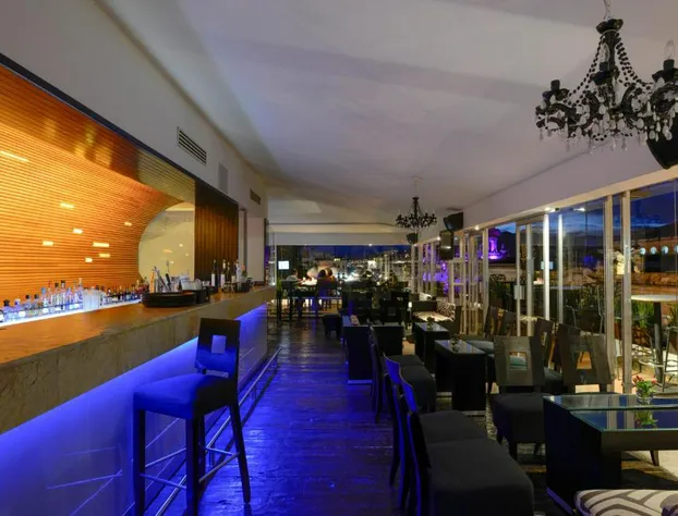 Los Juaninos hotel detail image 3