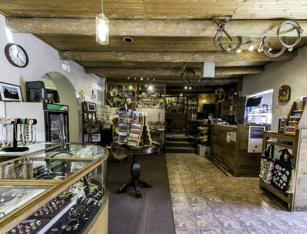 San Juan Inn hotel detail image 2