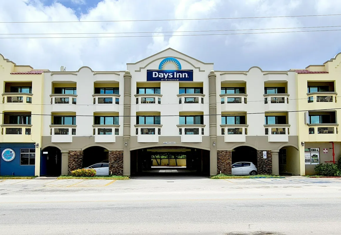 Days Inn Guam-Tamuning hotel hero