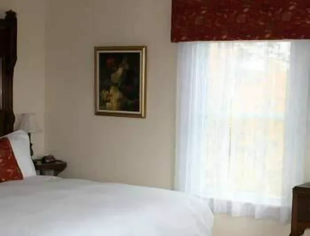 Rossmount Inn hotel detail image 2