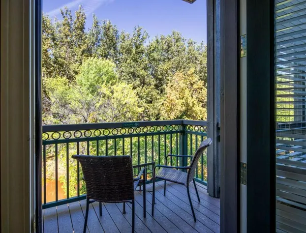 The Inn Above Oak Creek hotel detail image 3