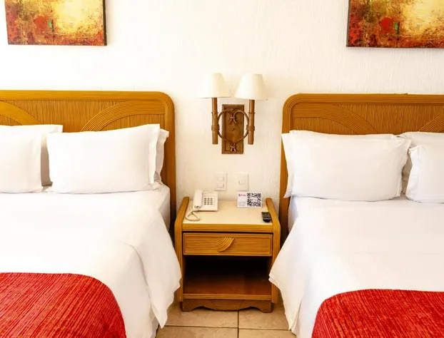 Hotel San Carlos Plaza hotel detail image 3