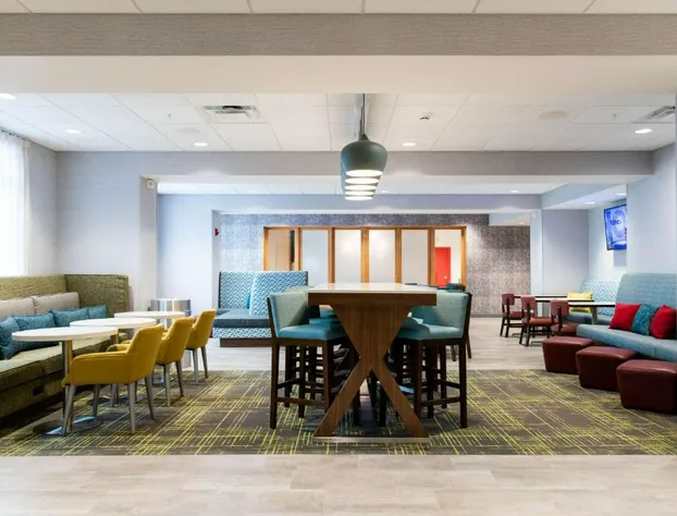 Hampton Inn Paris hotel detail image 4