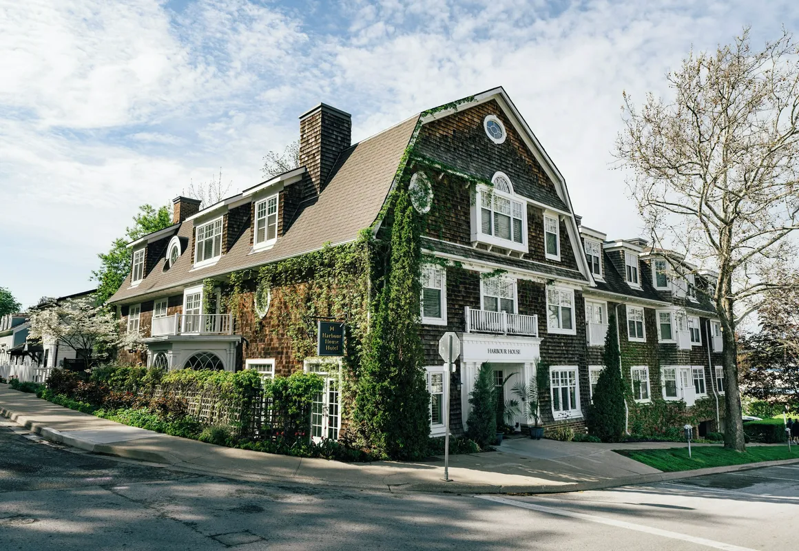 Harbour House hotel hero