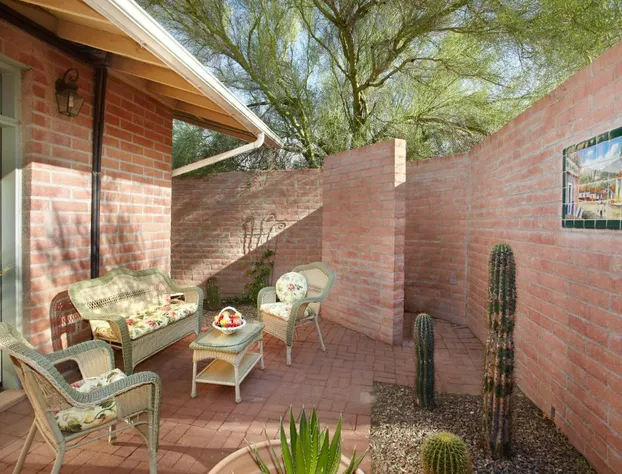 Cactus Cove hotel detail image 1