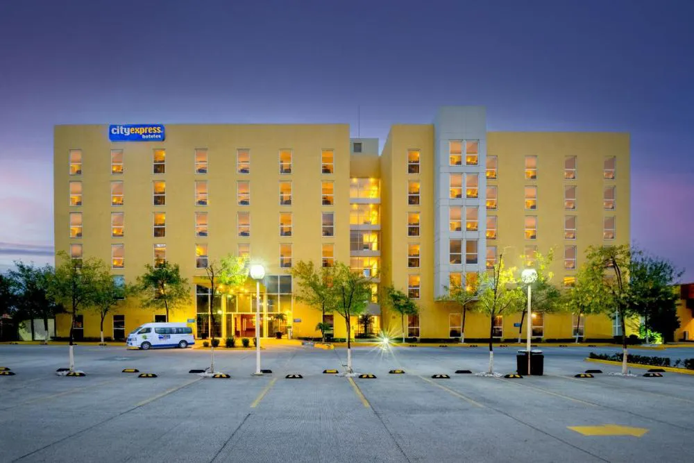City Express by Marriott Silao Aeropuerto hotel hero