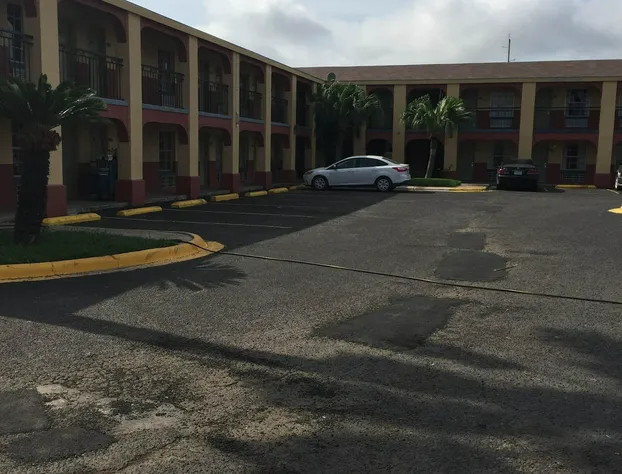 Executive Inn Mercedes Weslaco hotel detail image 1