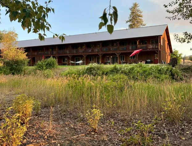 Methow River Lodge & Cabins hotel detail image 2