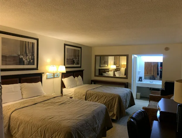 American Inn and Suites hotel detail image 4