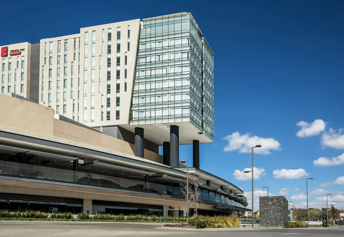 Fiesta Inn Express Queretaro Constituyentes hotel hero