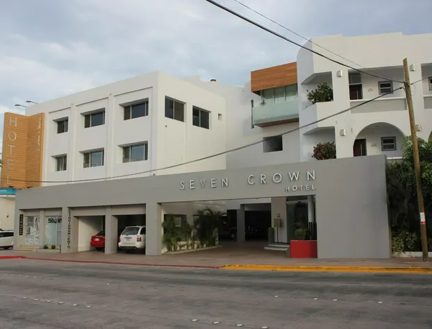 Seven Crown Express & Suites by Kavia hotel detail image 3