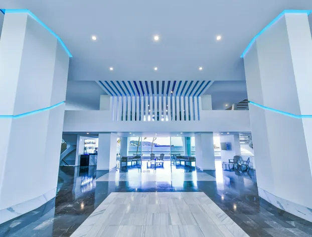 Krystal Beach Acapulco hotel detail image 1