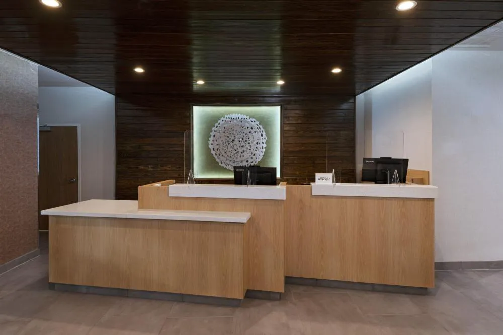 Fairfield Inn & Suites by Marriott Waller hotel hero