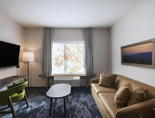 Fairfield Inn & Suites by Marriott Waller hotel detail image 4