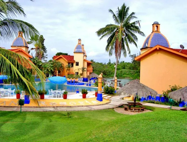 Canadian Resorts Nuevo Vallarta hotel detail image 2