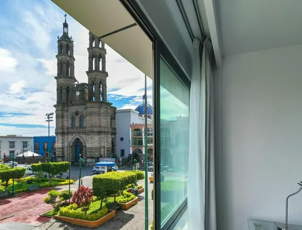 Fray Junipero Serra hotel detail image 4