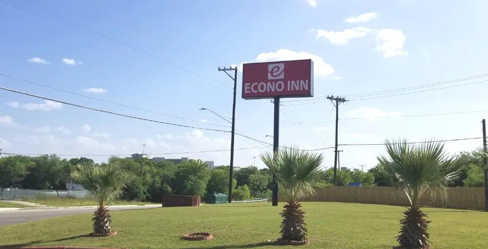 Econo Inn Lackland AFB Seaworld hotel hero