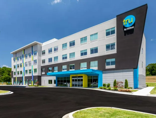 Tru by Hilton Seneca Clemson hotel detail image 1