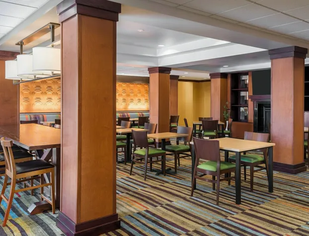 Fairfield Inn & Suites by Marriott Buffalo Airport hotel detail image 4