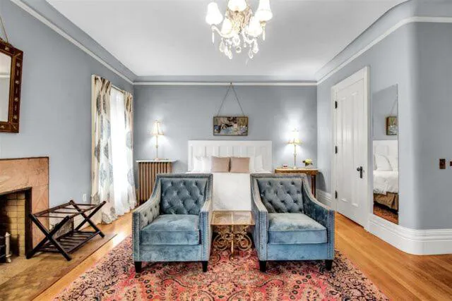 InnBuffalo off Elmwood hotel hero