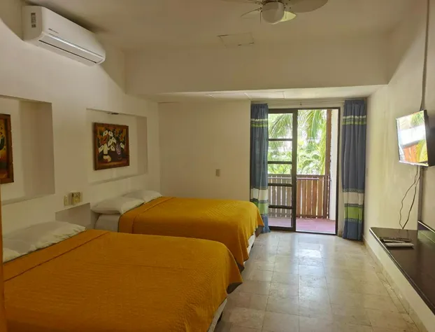 Hotel Plaza Huatulco Bungalows hotel detail image 4