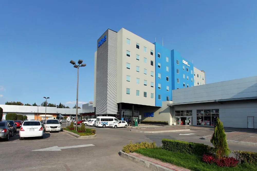 One Cuautitlan hotel hero