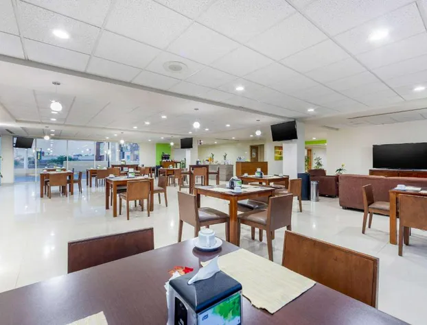 Hotel Greenwood Torreon hotel detail image 1