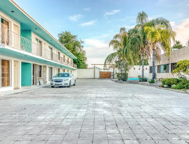 Capital O Hotel La Siesta, Gómez Palacio hotel detail image 4