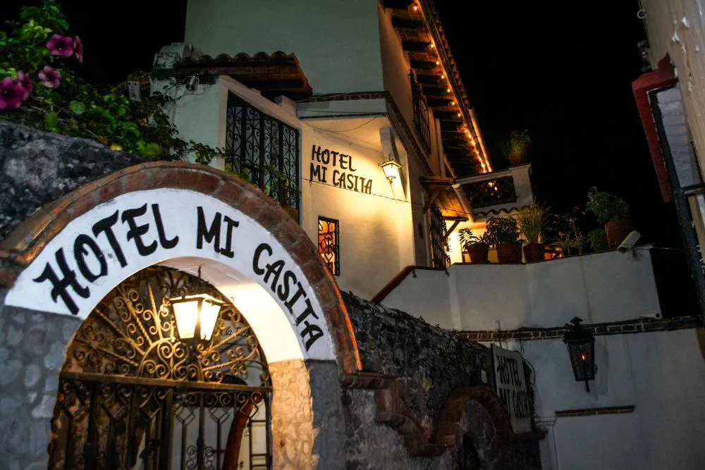 Hotel Mi Casita hotel hero