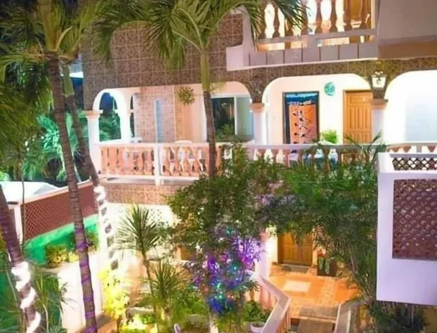 Francis Arlene - Adults Only hotel detail image 1