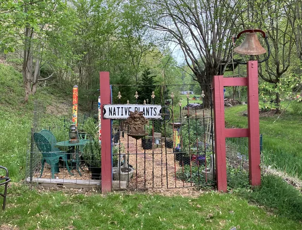 The Ashe Farm Bed & Breakfast hotel detail image 4