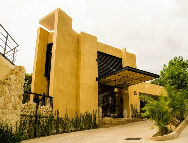 Casa de Adobe Gallery & Luxury Boutique hotel detail image 1