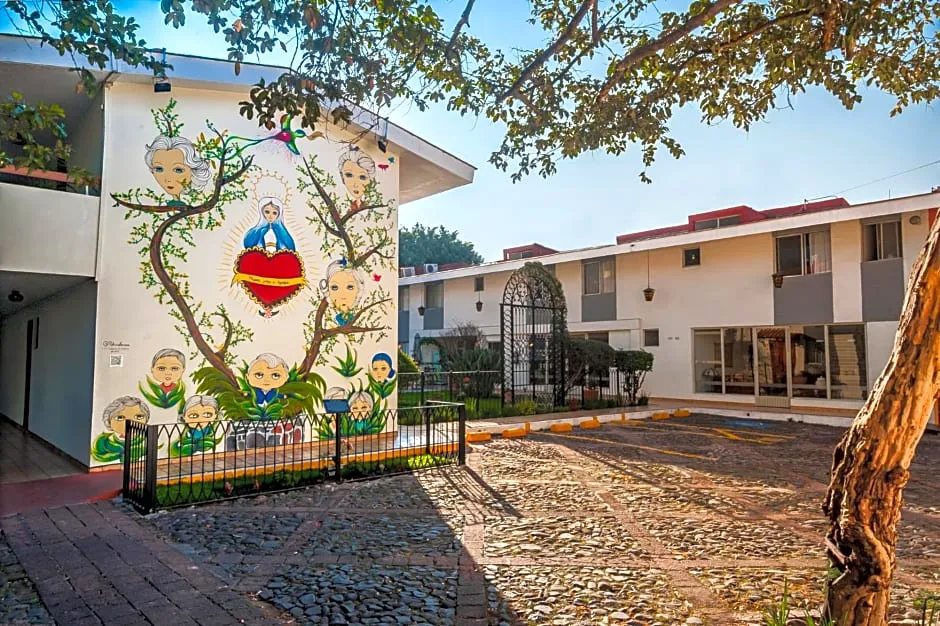 Hotel Isabel hotel hero