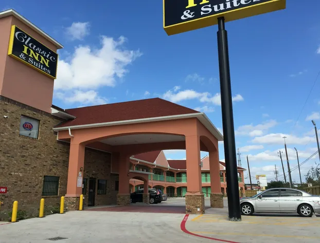 Classic Inn and Suites Humble hotel detail image 2