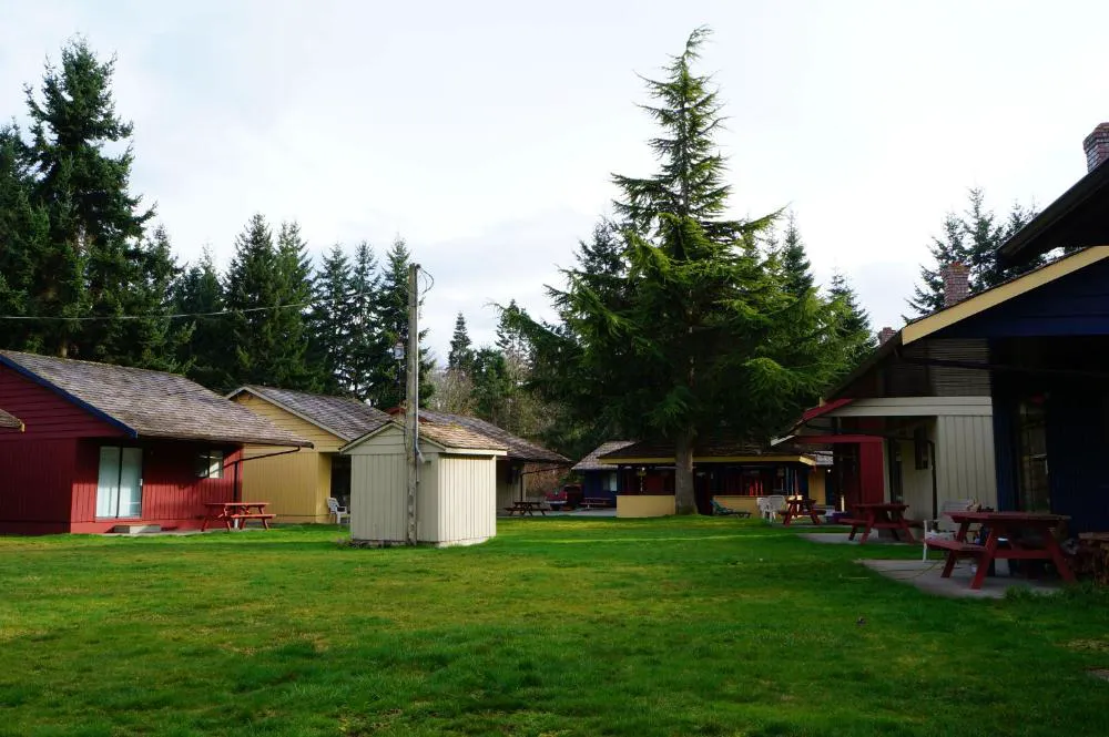 Riverside Resort & RV Park hotel hero