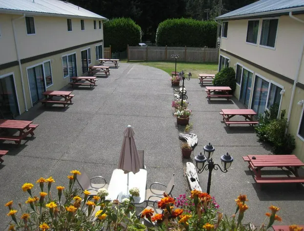 Riverside Resort & RV Park hotel detail image 1