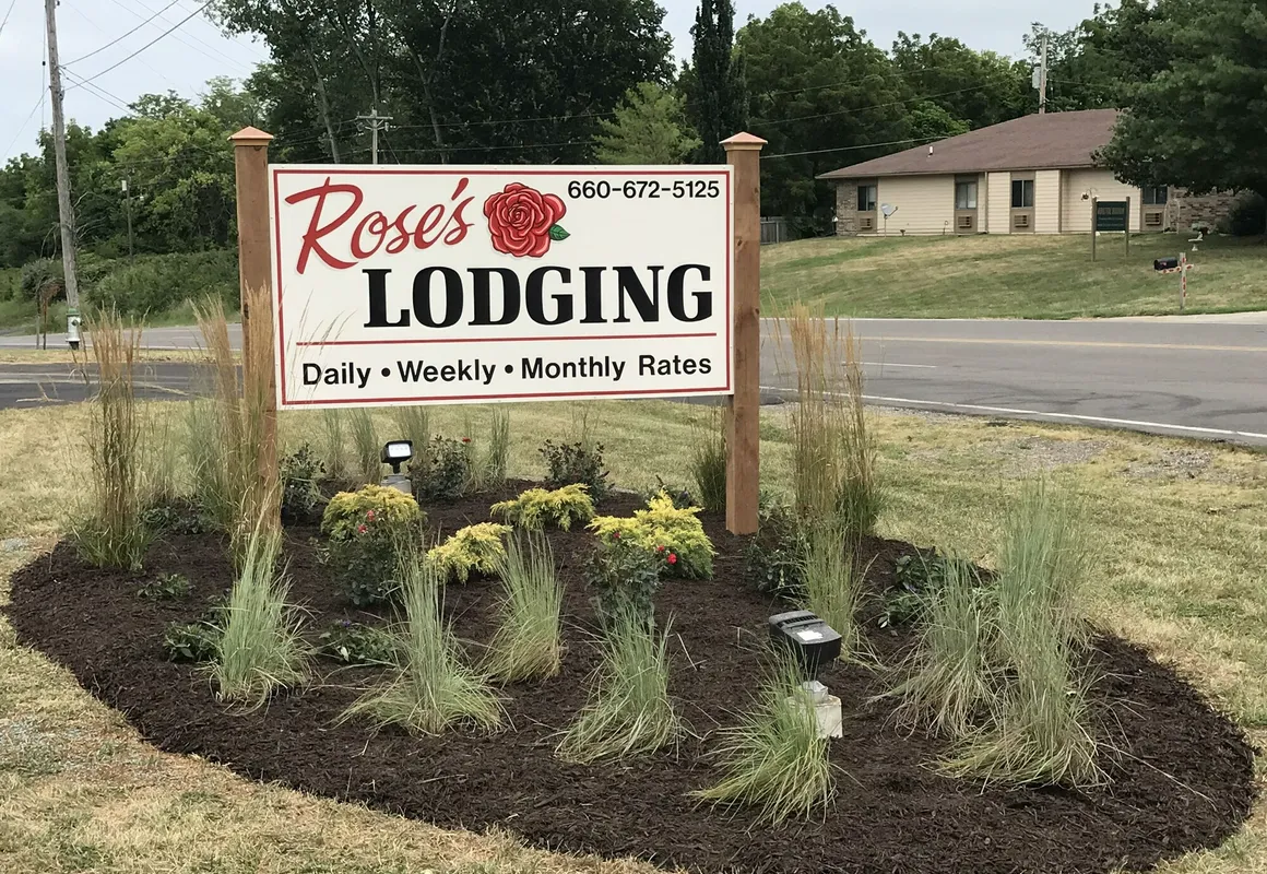 Rose's Lodging hotel hero