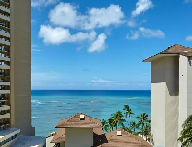 Halepuna Waikiki by Halekulani hotel detail image 2