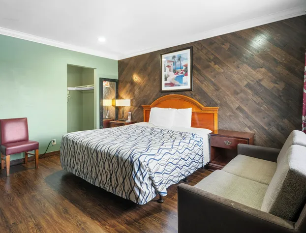 Orange Villa Park Motel hotel detail image 3