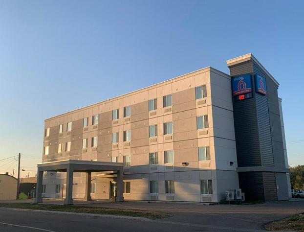 Studio 6 Bruderheim, AB hotel detail image 1
