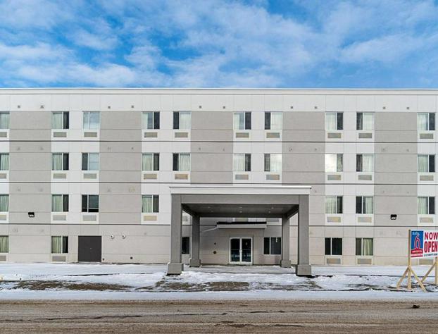 Studio 6 Bruderheim, AB hotel detail image 3