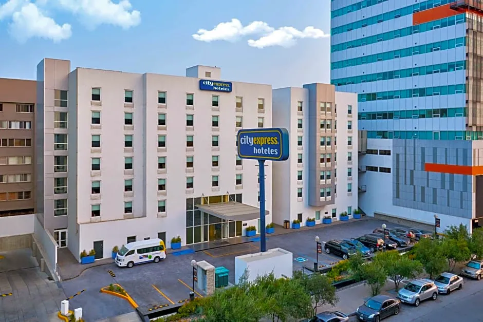 City Express by Marriott Tijuana Río hotel hero