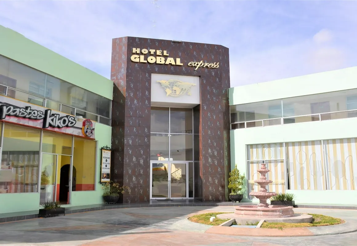Global Express Pachuca hotel hero